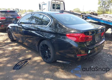 2019 BMW 530I xDrive z USA, uszkodzony, nr VIN WBAJA7C55KG909845